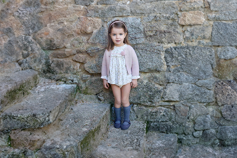 Merceditas niña serratex hebilla picado