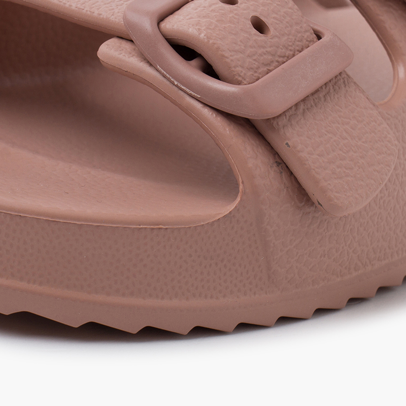Sandali piatti alla moda da donna beige, con fibbie doppie regolabili in EVA leg