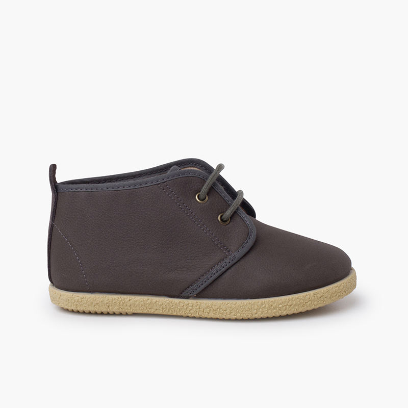 Botitas niño de cuero vegano con cordones