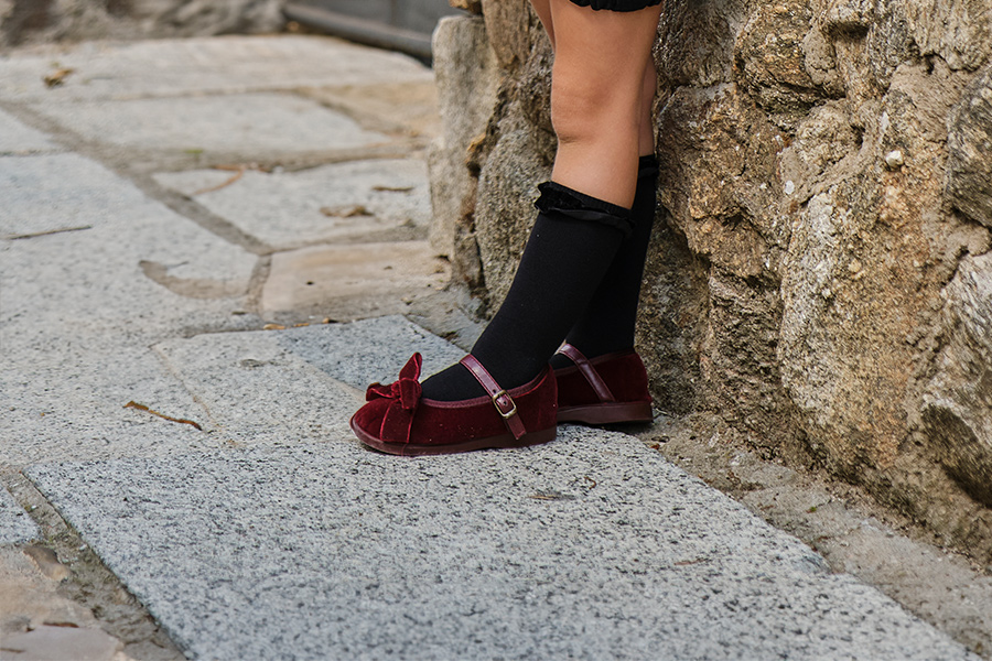 Merceditas correa tipo piel lazo terciopelo