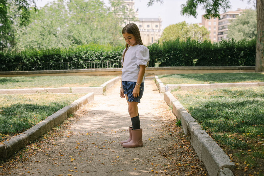 Botas agua niño y niña suela fina 