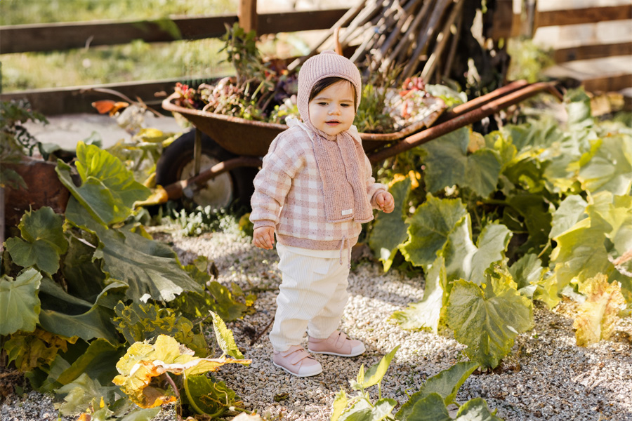 Zapatillas blanditas piel doble cierre adherente