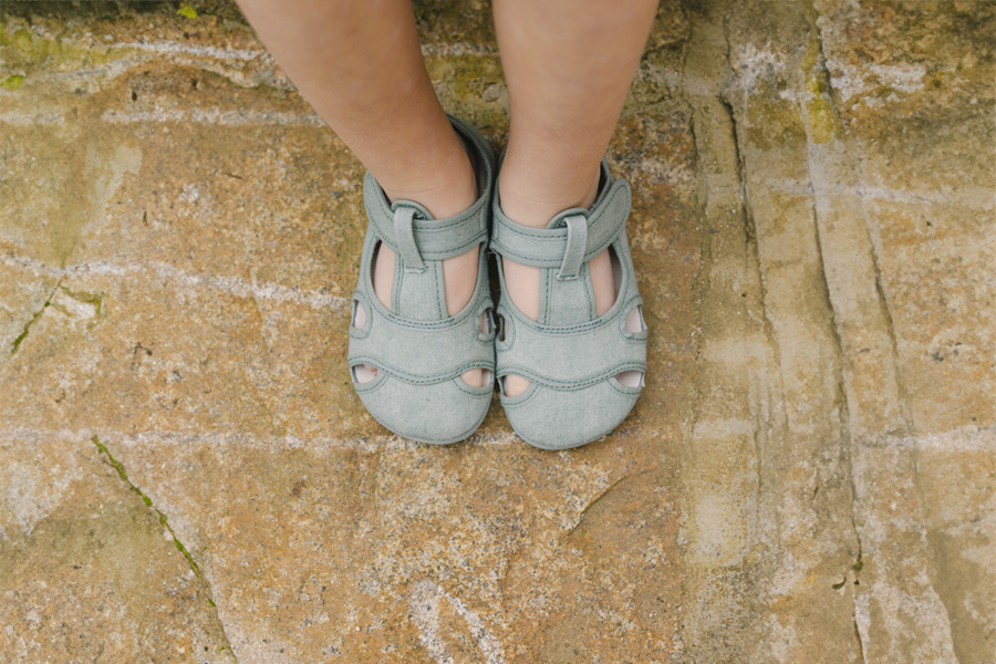Sandalias niña y niño barefoot lona lavada