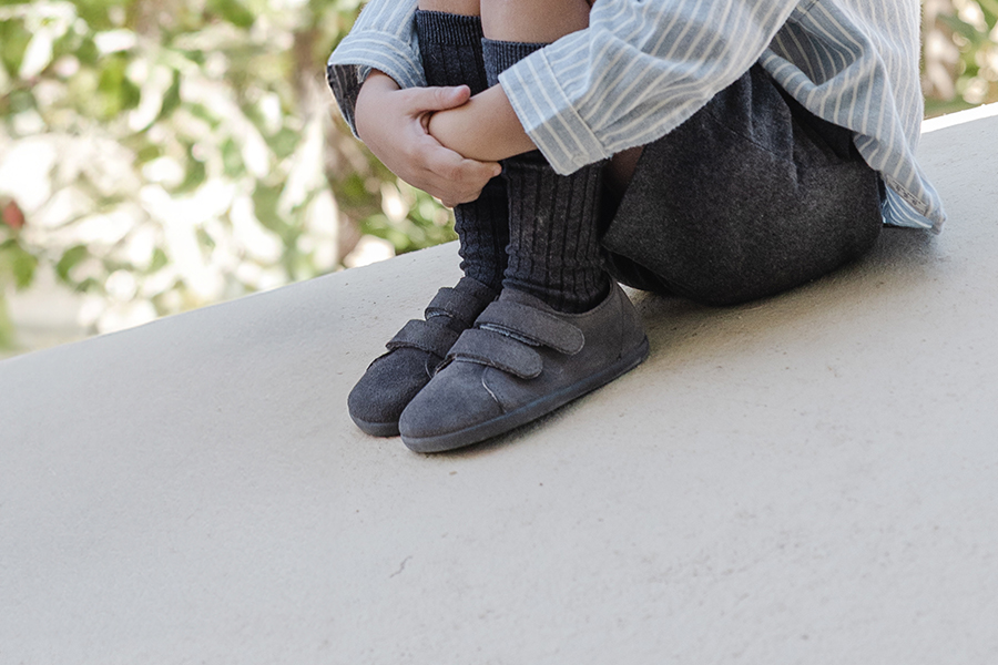 Zapatillas barefoot serraje doble tira adherente