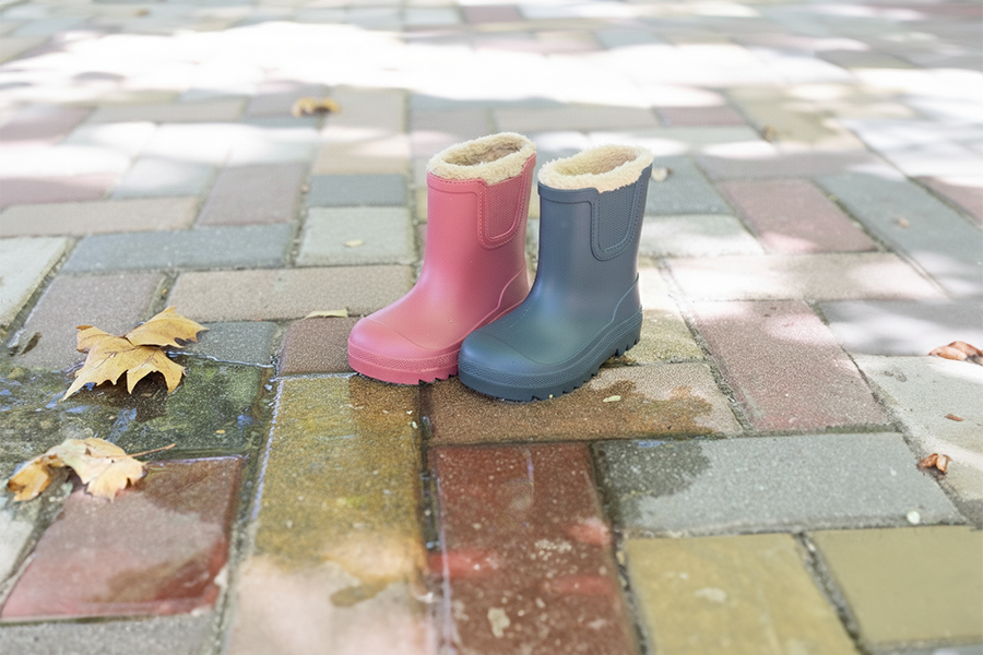 Botas agua barefoot wide chelsea borreguito