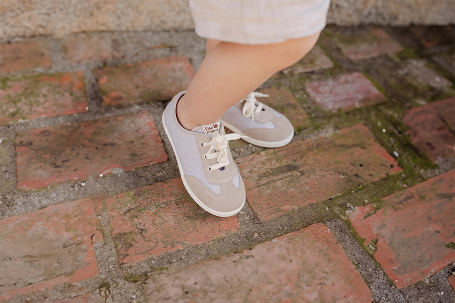 Zapatillas combinadas serraje cordones