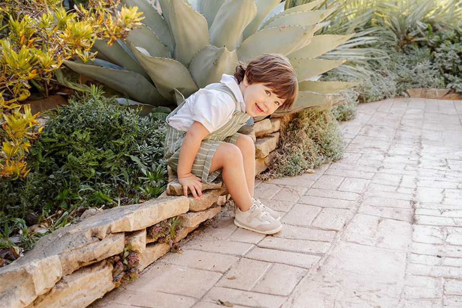 Zapatillas barefoot cordón elástico tira adherente