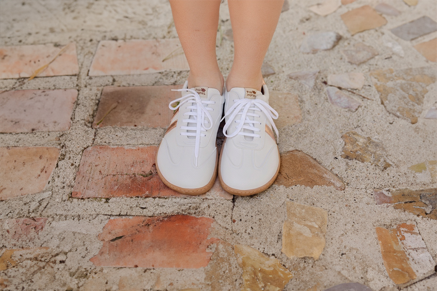 Deportivas barefoot cordones tallas altas