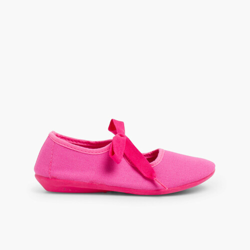 Merceditas Norteñas de Tela con Lazo Fucsia