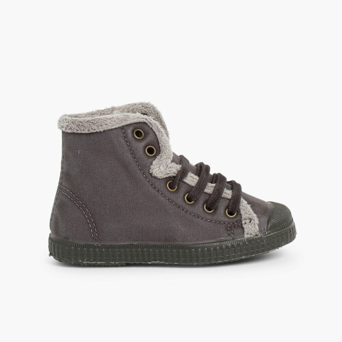 Zapatilla Bota Yeti Negro