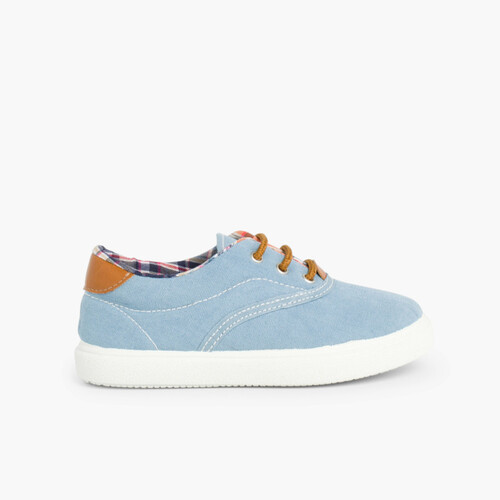 Zapatillas Contraste de Lona y Cordones Celeste