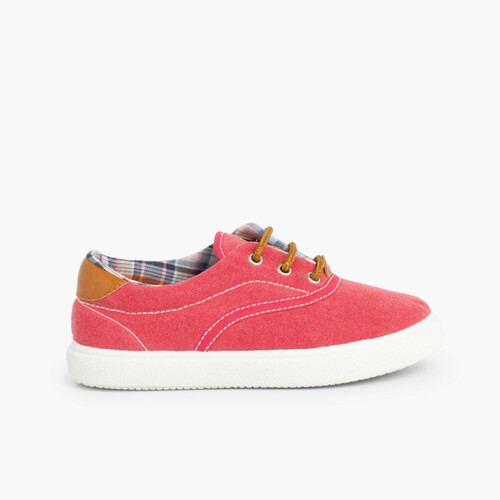Zapatillas Contraste de Lona y Cordones Rojo