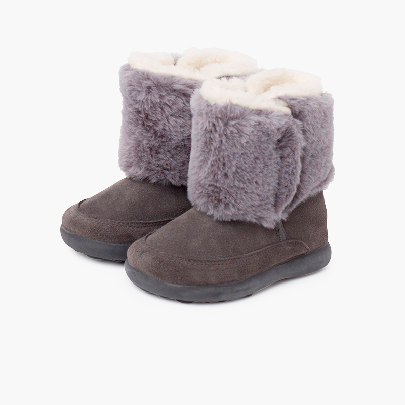 Bota pelo suave doble cierre adherente Gris