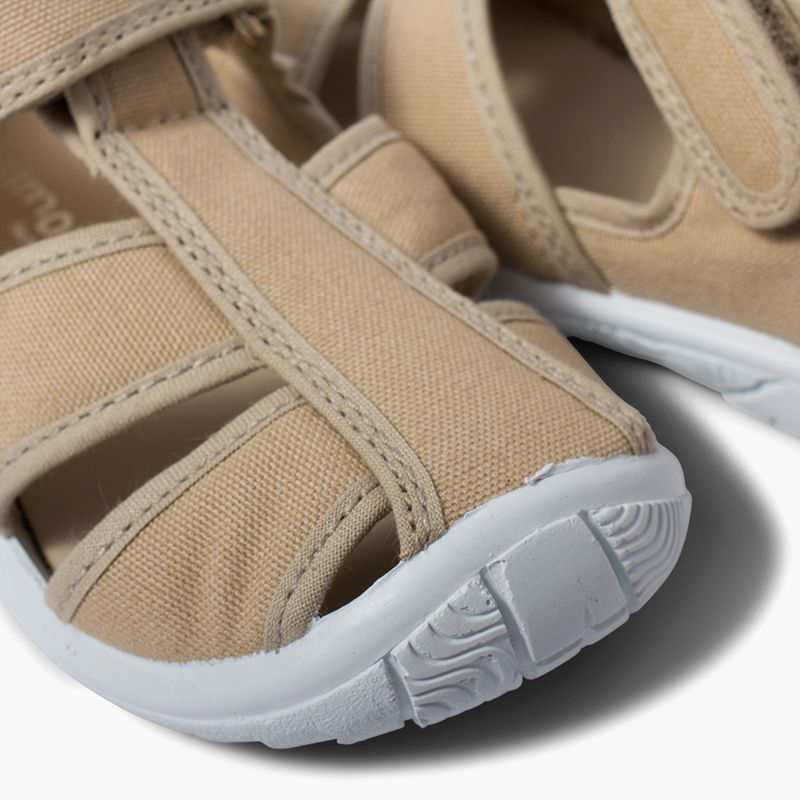 Chaussures salomé sandale à scratch enfant bout renforcé