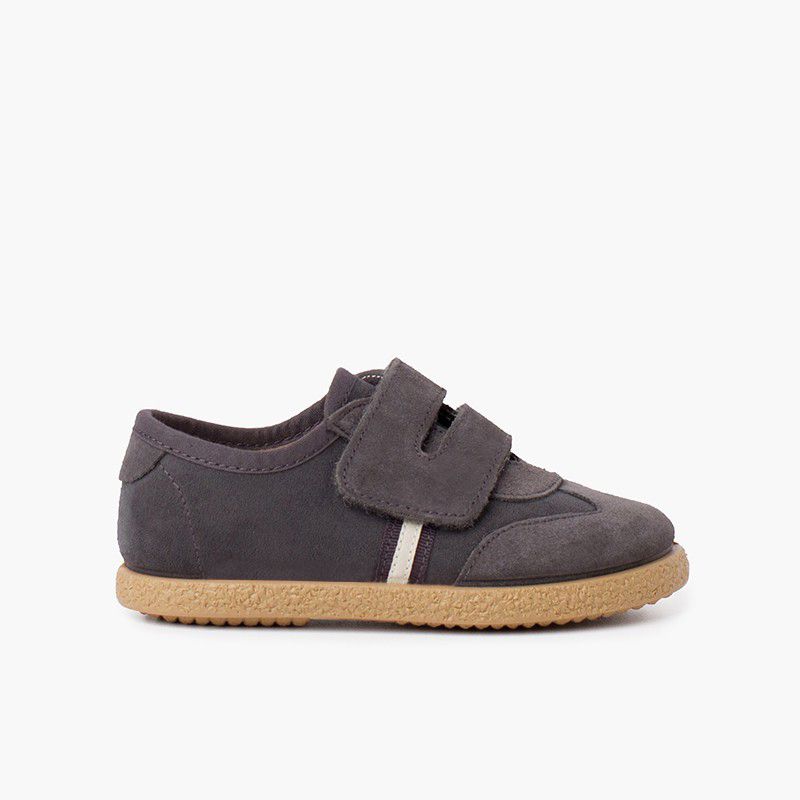 Zapatillas niño cierre frontal tira adherente