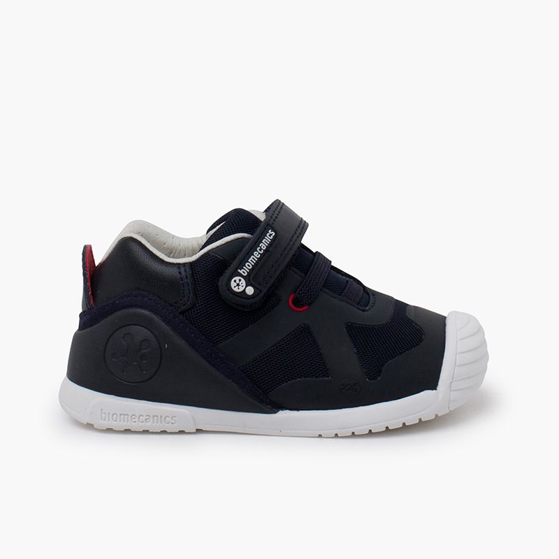 Zapatillas Biomecanics tira adherente cordón elástico