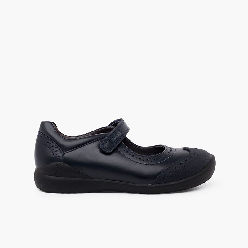 Zapatos colegiales Biomecanics Niña con picado