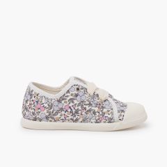 Zapatillas flores puntera de goma Flores