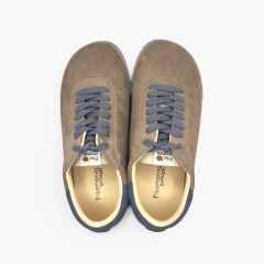 Zapatillas barefoot efecto serraje cordones contraste Topo