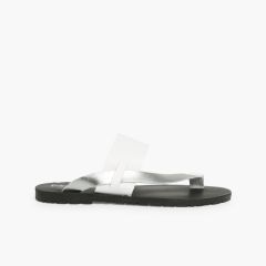 Sandalias de dedo metalizadas niña y mujer  Plata