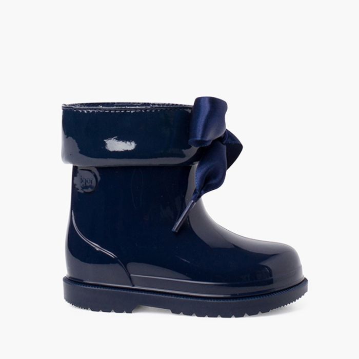  Botas agua niña caña baja charol con lazo