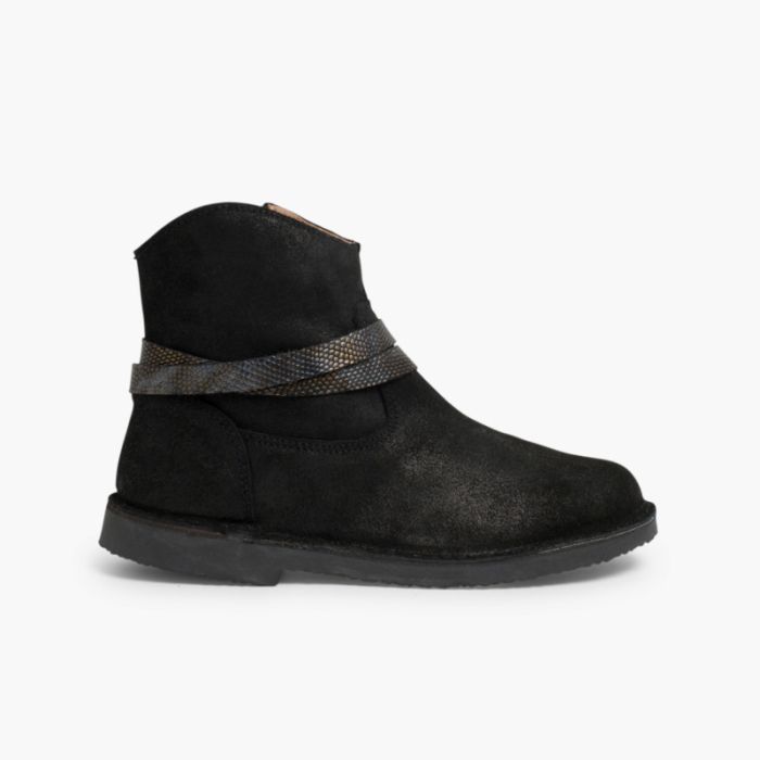 Botas Bajas con Adorno Efecto Serpiente