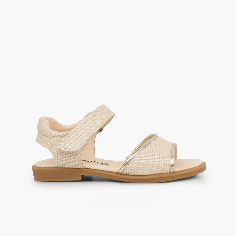 Sandalias niña piel grabada brillante tira adherente    Beige