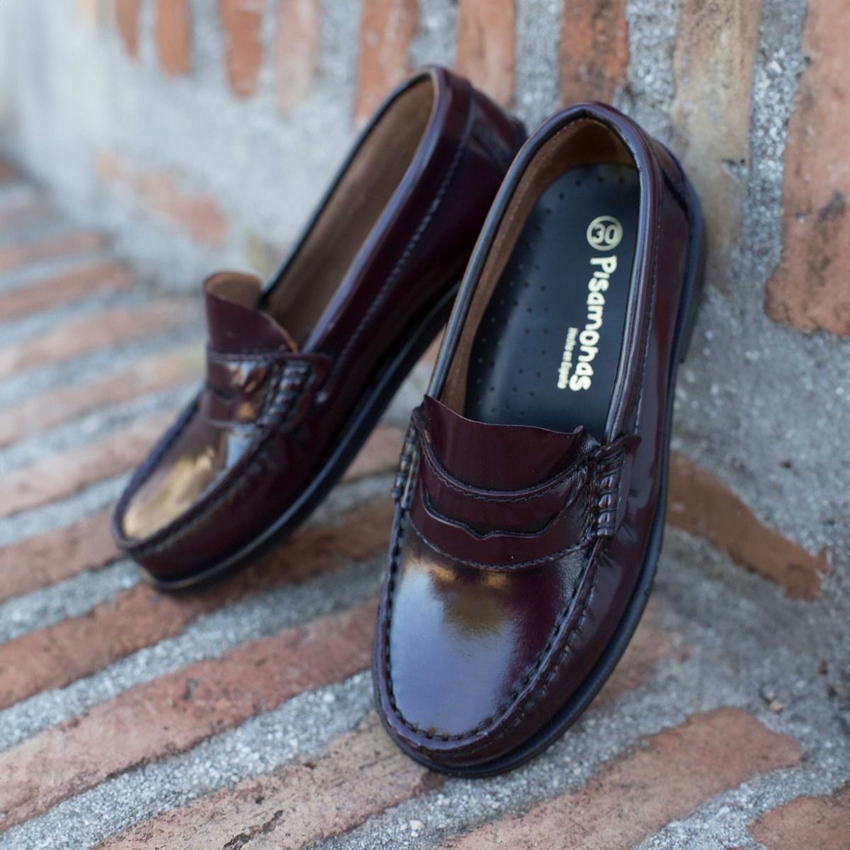 Mocasines niños castellanos de piel con antifaz - Main Image