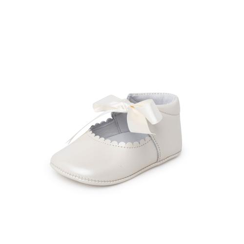 Merceditas bebé de piel con cierre de lazo para bautizo