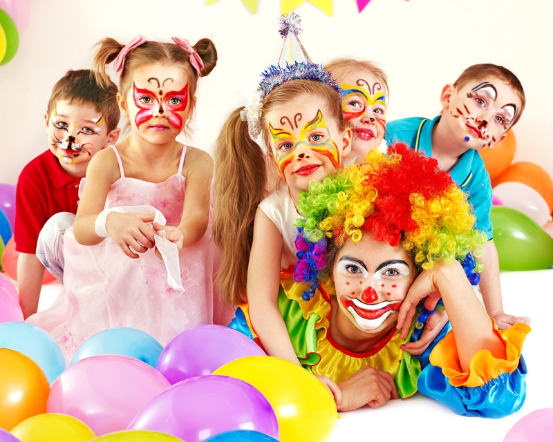 Pr&eacute;parez vote propre f&ecirc;te costum&eacute;e pour enfants
